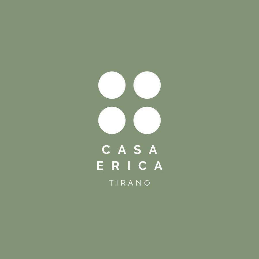 Casa Erica Tirano